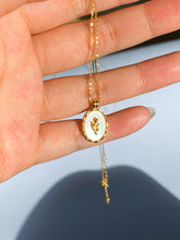 Load image into Gallery viewer, Nola | 14K Gold Flower Shell Pendant
