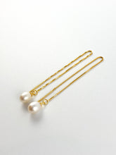 Load image into Gallery viewer, Cordelia | 14K Gold Pearl Threader Earrings - Just Daint

