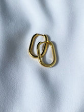 Load image into Gallery viewer, Amber | 14K Gold Classic Oval Hoops
