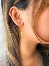 Load image into Gallery viewer, Fawn | 14K Gold Threader Earrings
